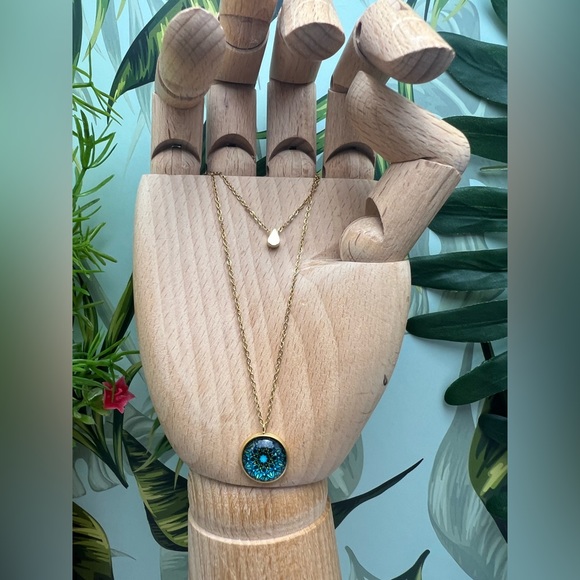 Elegant Mandala Minimalist Layered Necklace - Minimalist Classic Necklace - Picture 4 of 7